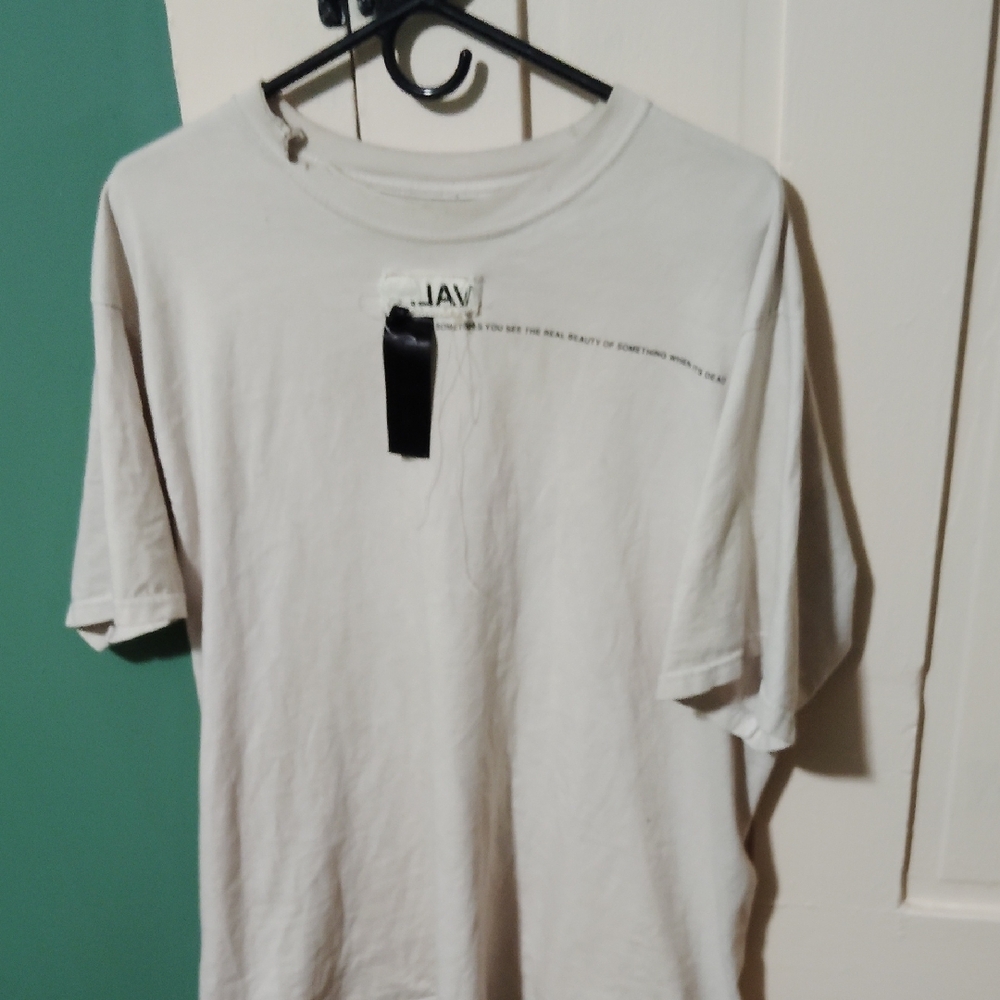 VAL Kristopher Tee